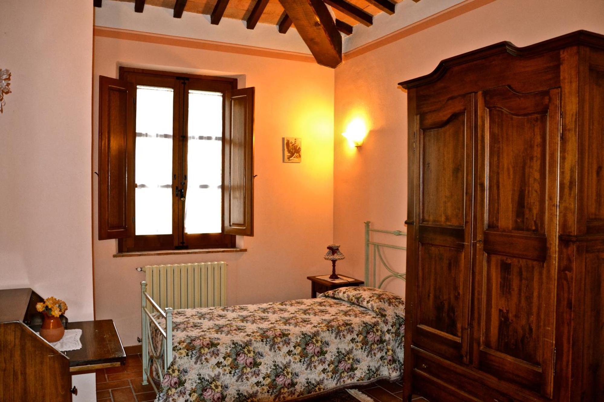 Agriturismo Sanguineto Acquaviva  Ngoại thất bức ảnh