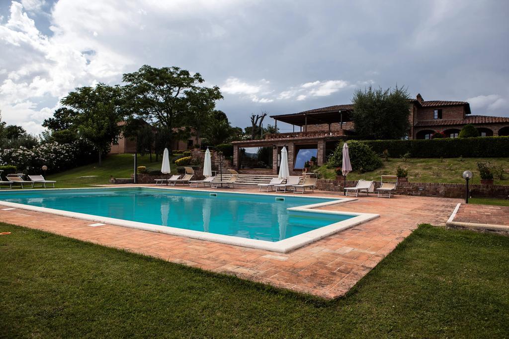 Agriturismo Sanguineto Acquaviva  Ngoại thất bức ảnh