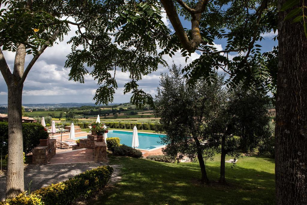 Agriturismo Sanguineto Acquaviva  Ngoại thất bức ảnh