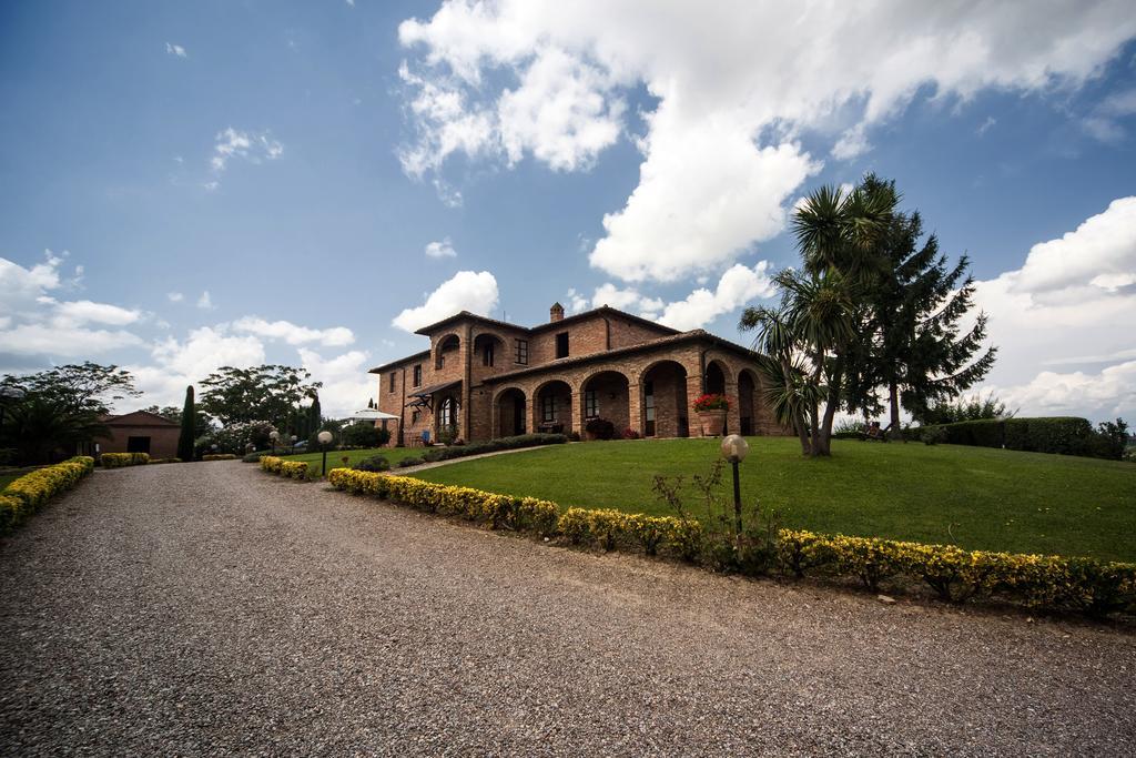 Agriturismo Sanguineto Acquaviva  Ngoại thất bức ảnh