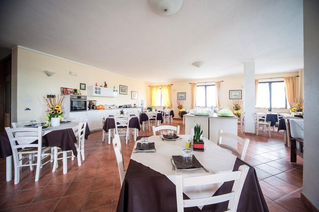 Agriturismo Sanguineto Acquaviva  Ngoại thất bức ảnh