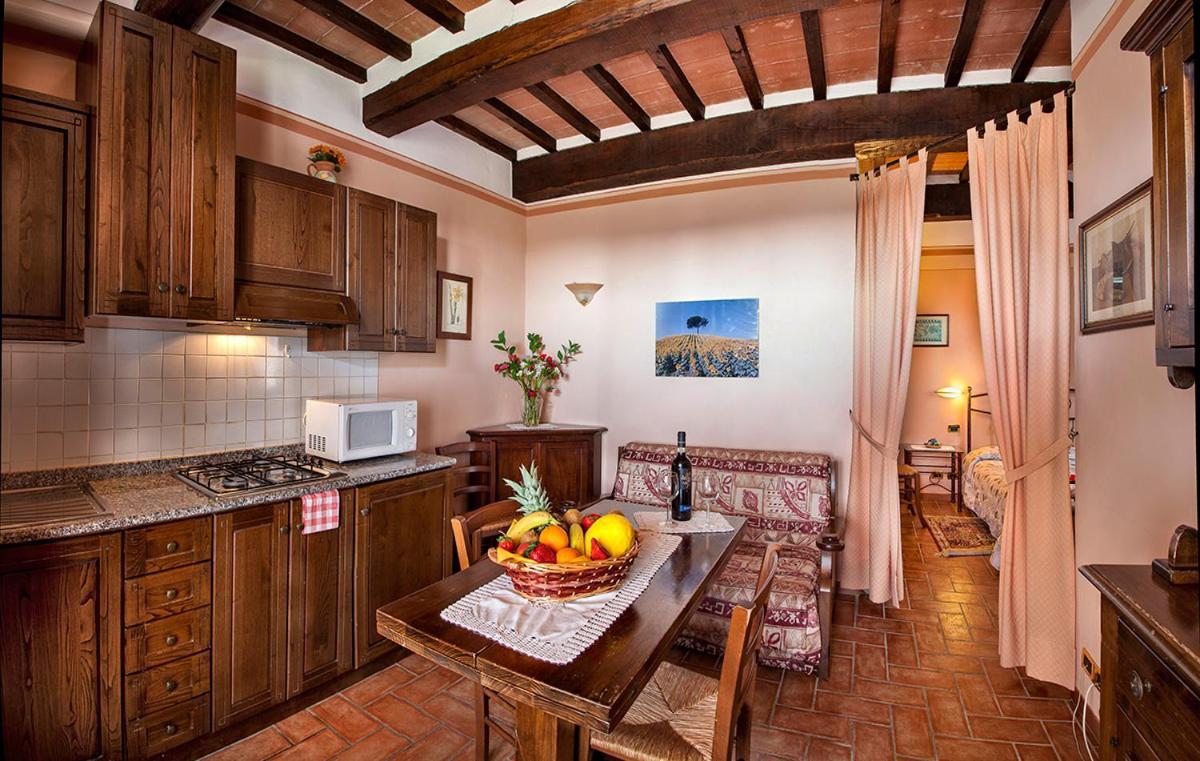 Agriturismo Sanguineto Acquaviva  Ngoại thất bức ảnh